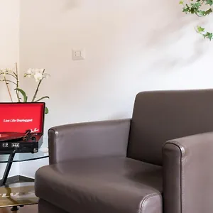 https://aura-guest-house-iblea.sicilyhotelsitaly.net