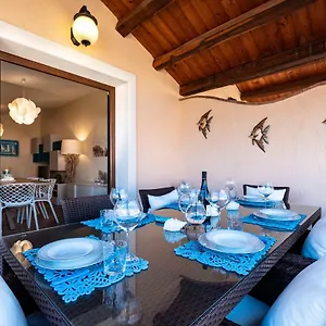 La Casa Delle Conchiglie , Villasimius Italia